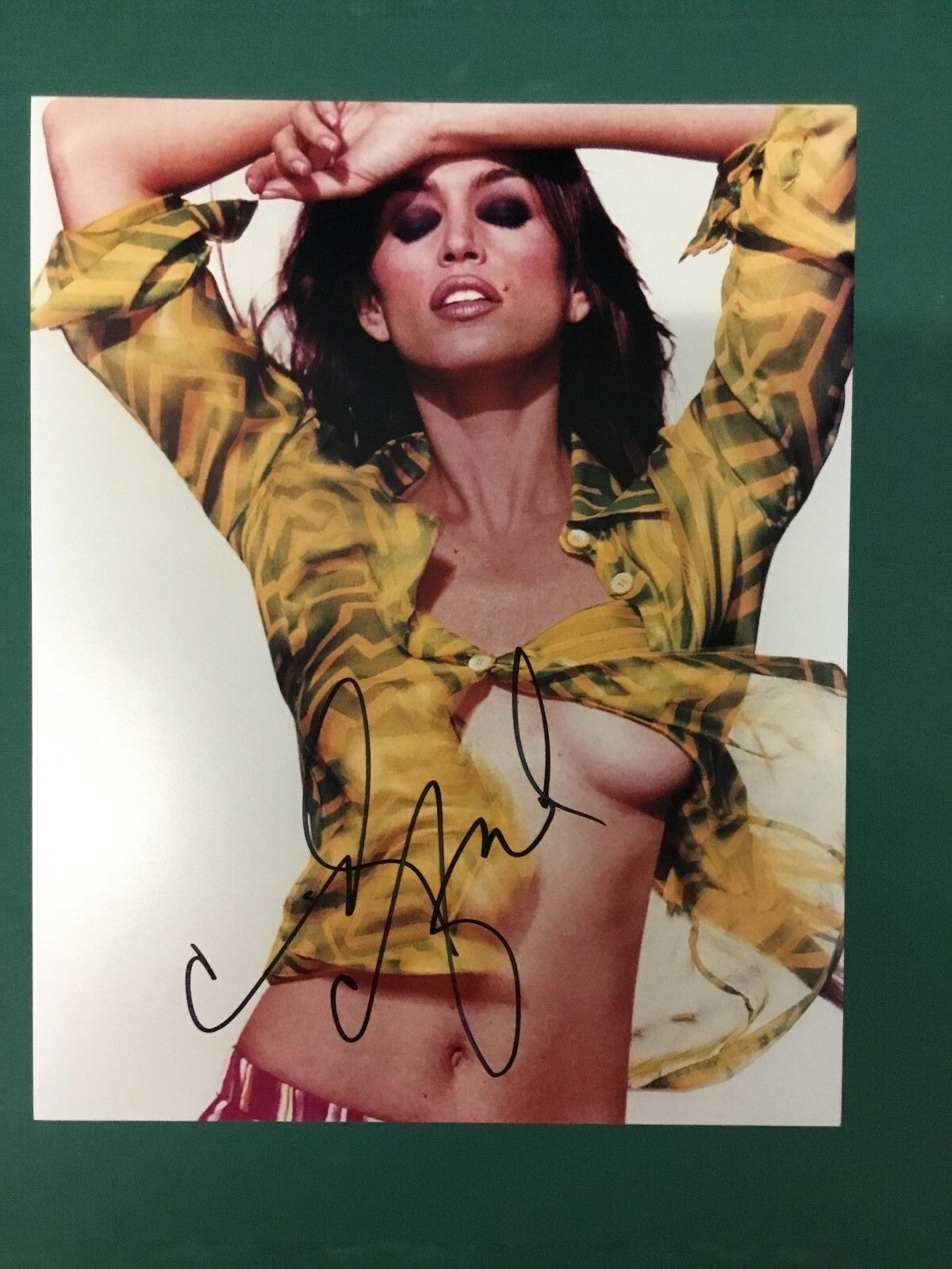 CINDY CRAWFORD LINGERIE AND SWIMSUIT MODEL AUTOGRAPHED Photo Poster painting SIGNED 8X10 #4