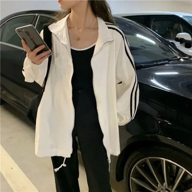 Huibahe Korean Streetwear Jacket Women Oversized Track Thin Summer Jackets Windbreaker Harajuku Fashion College Couple Outdoor