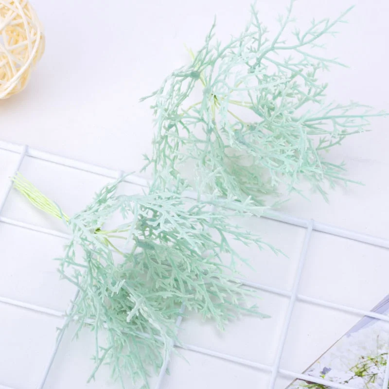 10pcs Mini Artificial Plant Green Acorn leaf Flower For Wedding Home Wreath Decora DIY Scrapbooking Craft Christmas Accessories