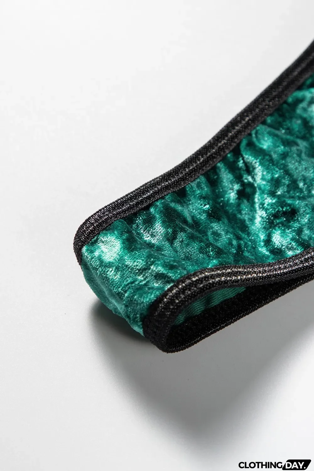 Green Strappy Lace Velvet Bralette Set