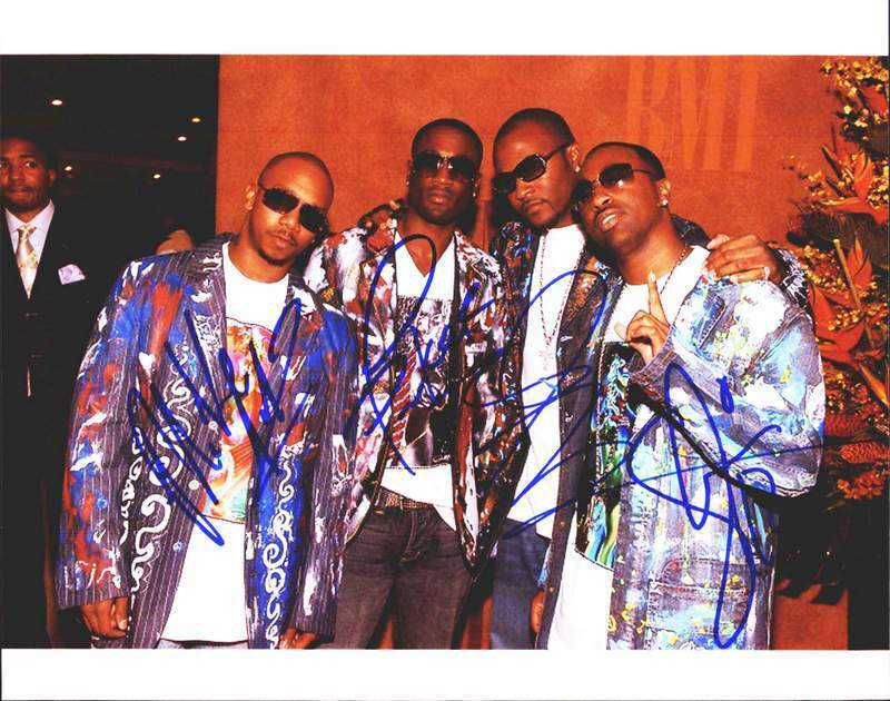 112 authentic signed rap 8x10 Photo Poster painting W/Certificate Autographed (A00555)