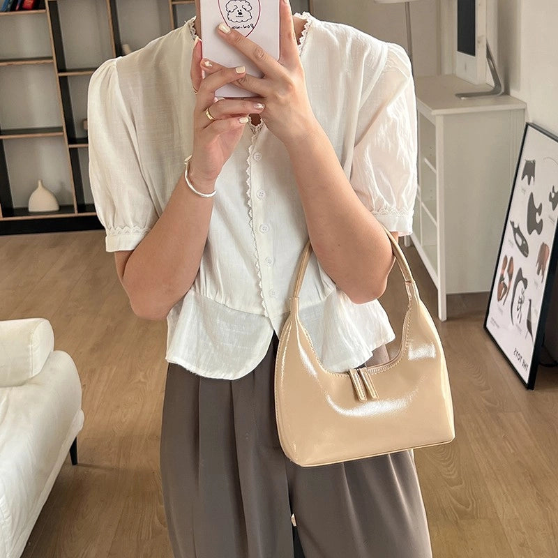 Women's Small Pu Leather Solid Color Vintage Style Classic Style Pillow Shape Zipper Underarm Bag4