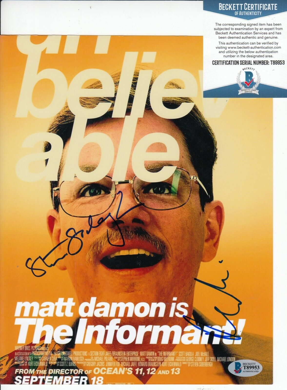 MATT DAMON & STEVEN SODERBERGH signed (THE INFORMANT) 8X10 BECKETT BAS T89953