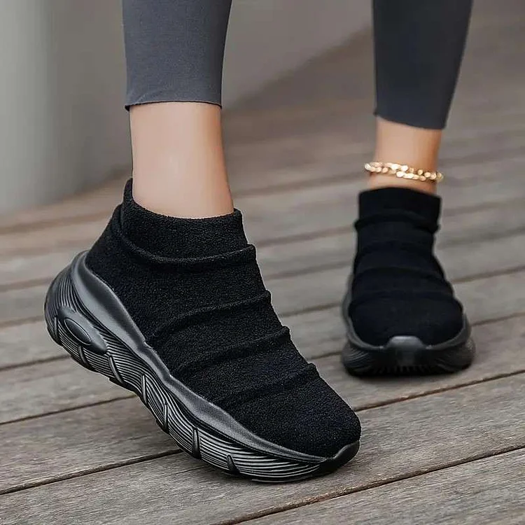 Cozy Fleece Comfort Sneakers with Arch Support and Wide Toe Space Radinnoo.com