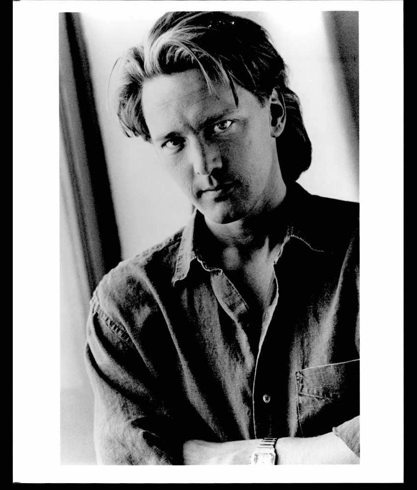 Andrew Mccarthy - 8x10 Headshot Photo Poster painting - Pretty In Pink