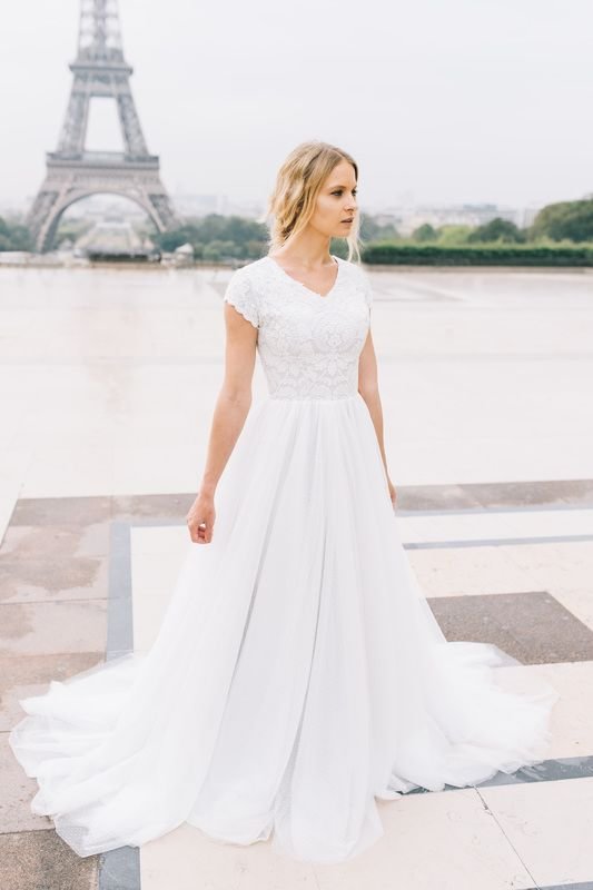Luluslly Modest White V-Neck Cap Sleeves Wedding Dress With Lace Chiffon