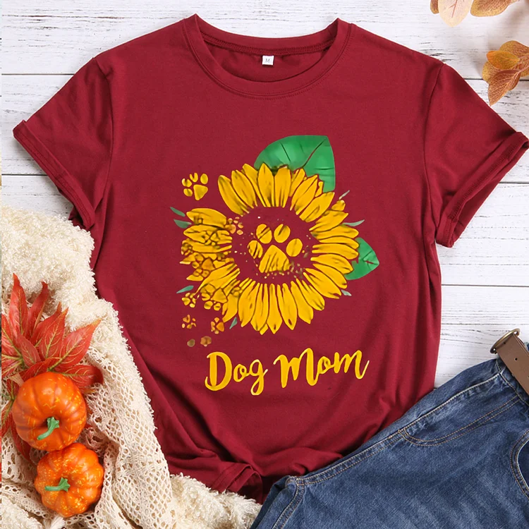 For The Love Of The Sunflowers And Dog Mom Round Neck T-shirt