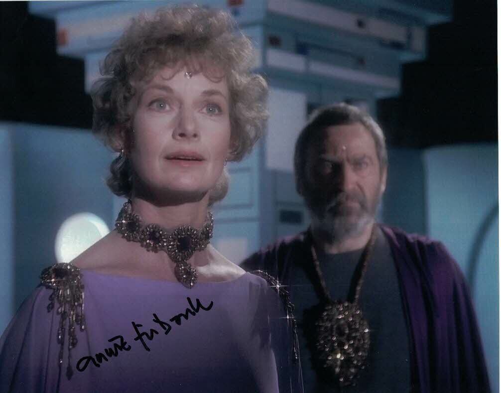 ANNIE FIRBANK as Consul Varda in Space 1999 hand signed 10 x 8 Photo Poster painting