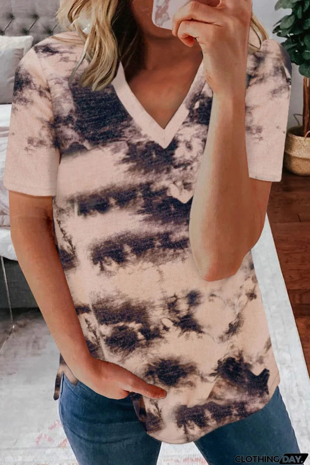 Tie-dye V Neck T-shirt