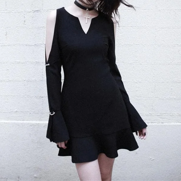 [Reservation]Black Gothic Fitting Dress with Open Sleeves SP179113