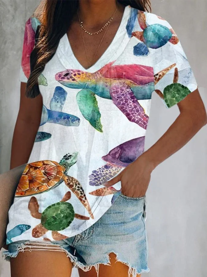 🔥Buy 3 Get 10% Off🔥V-Neck Sea Turtle Print T-Shirt