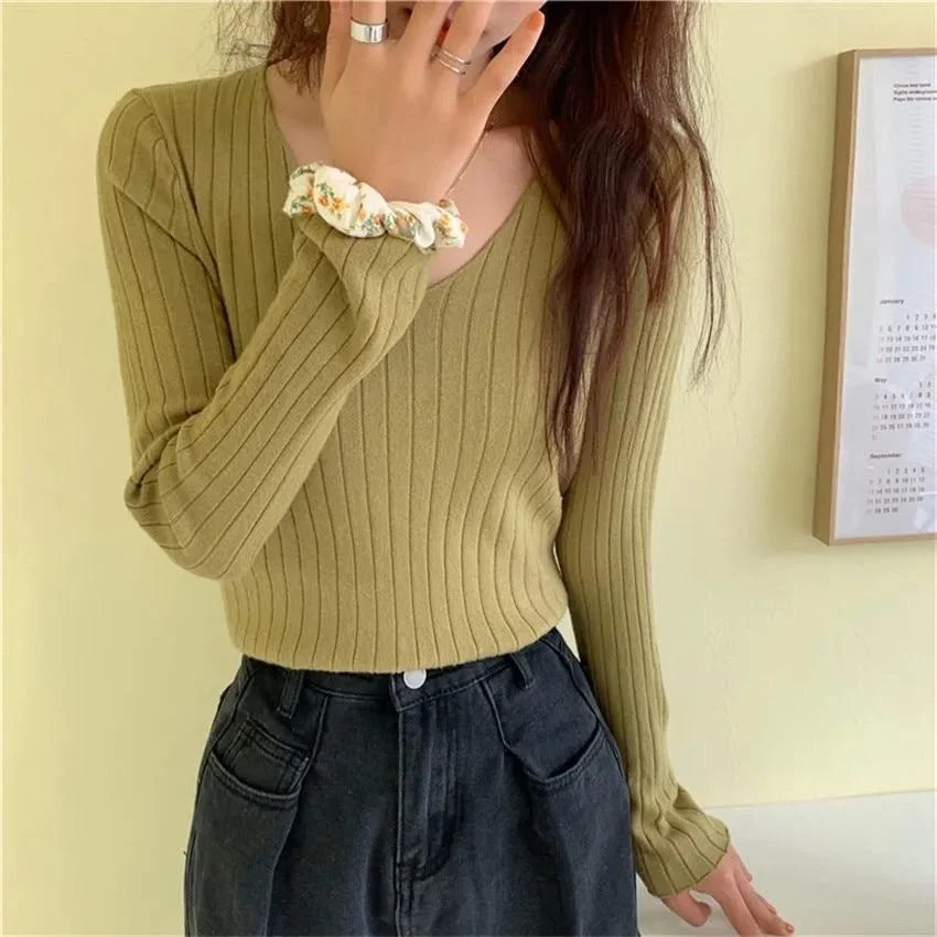Korean Style Autumn Sweater Women V Neck Long Sleeve Knitted Ribbed Bottoming Sweaters Pullover Femme
