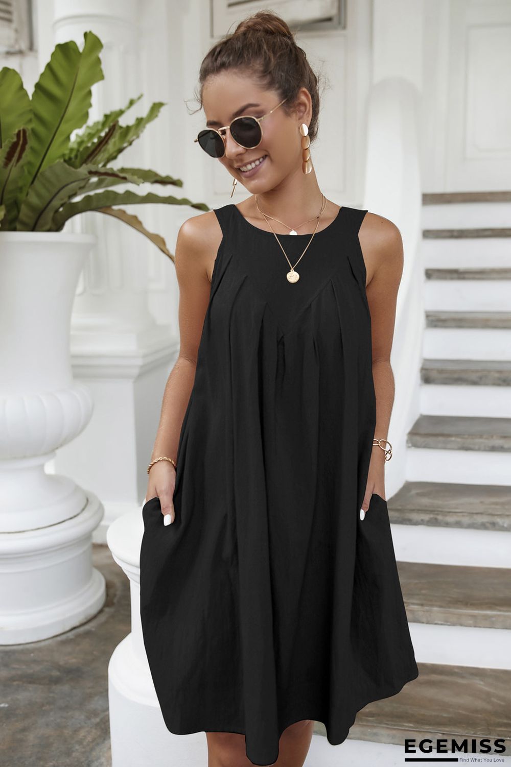 Casual Neck Pleated Dress | EGEMISS