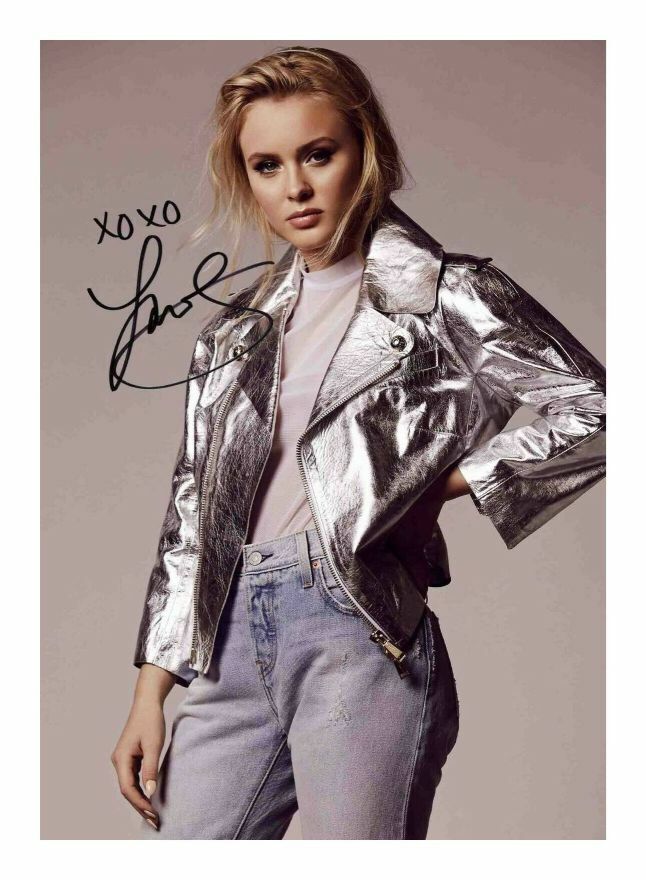 ZARA LARSSON AUTOGRAPH SIGNED PP Photo Poster painting POSTER