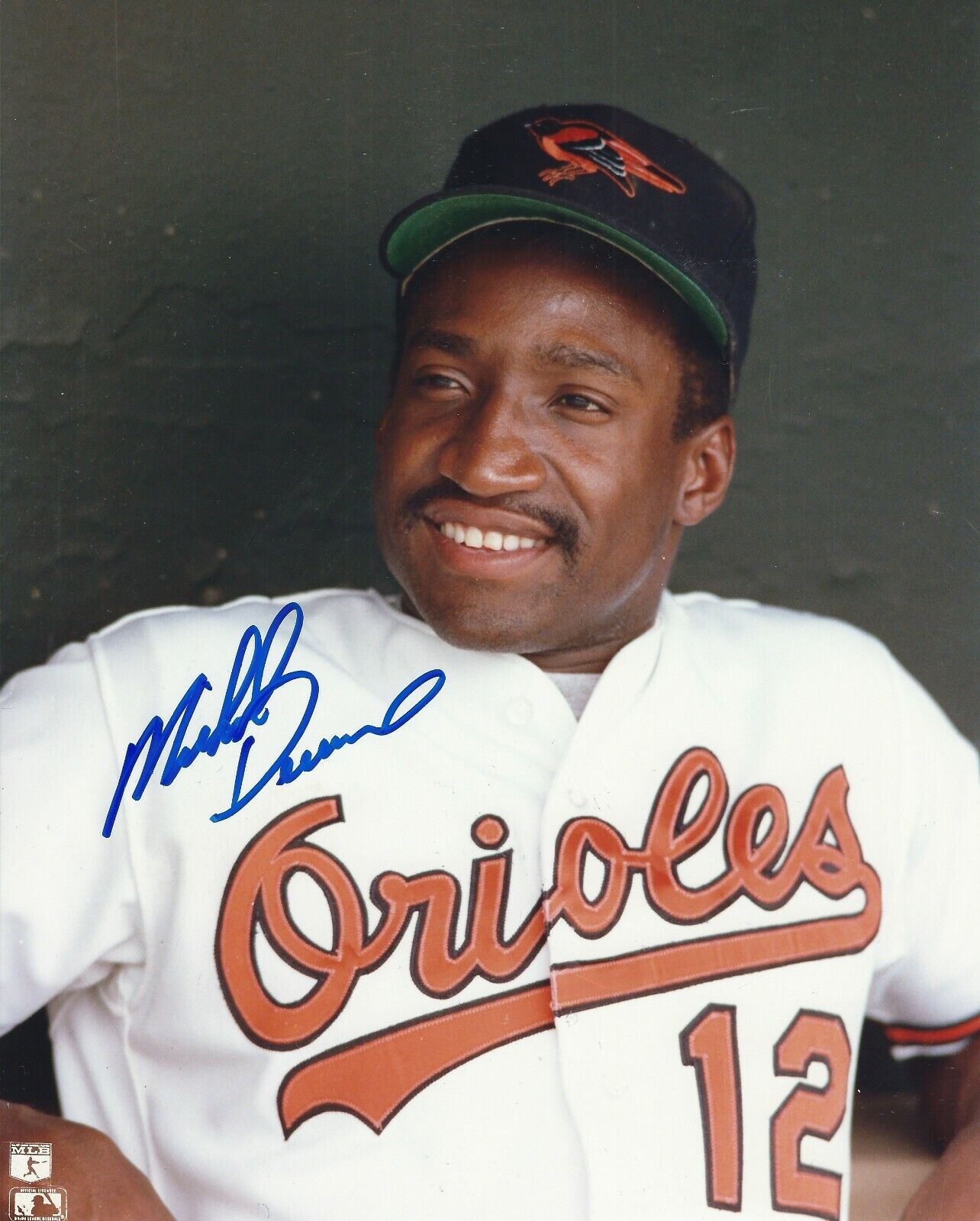 Autographed MIKE DEVEREAUX Baltimore Orioles 8x10 Photo Poster painting- COA