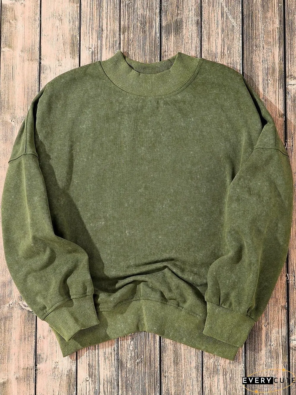 Green Vintage Drop Shoulder Round Neck Pullover Sweatshirt