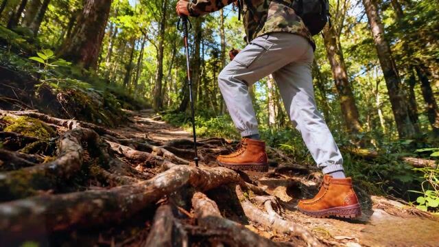 ウラ SUREWAY Mens Moc Toe Chukka Leather Slip Resistant Comfort Work