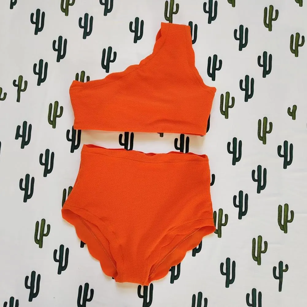 2Pcs Fashion Women One Shoulder High Waist Scalloped Bikini Set Summer Swimwear Suitable for beach travel swimming