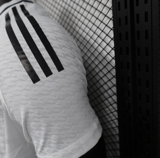 2024/2025 Real Madrid Home Player version Football Shirt Thai Quality