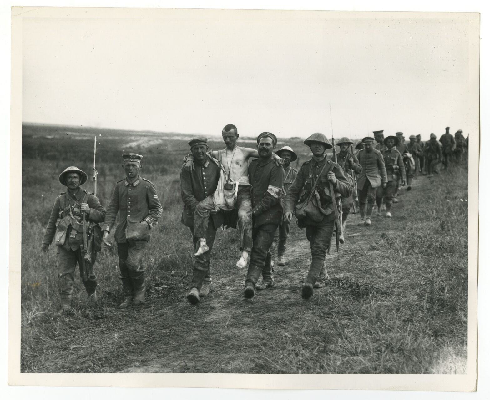 World War I - Vintage 8x10 Publication Photo Poster painting - Battle of Albert German Prisoners