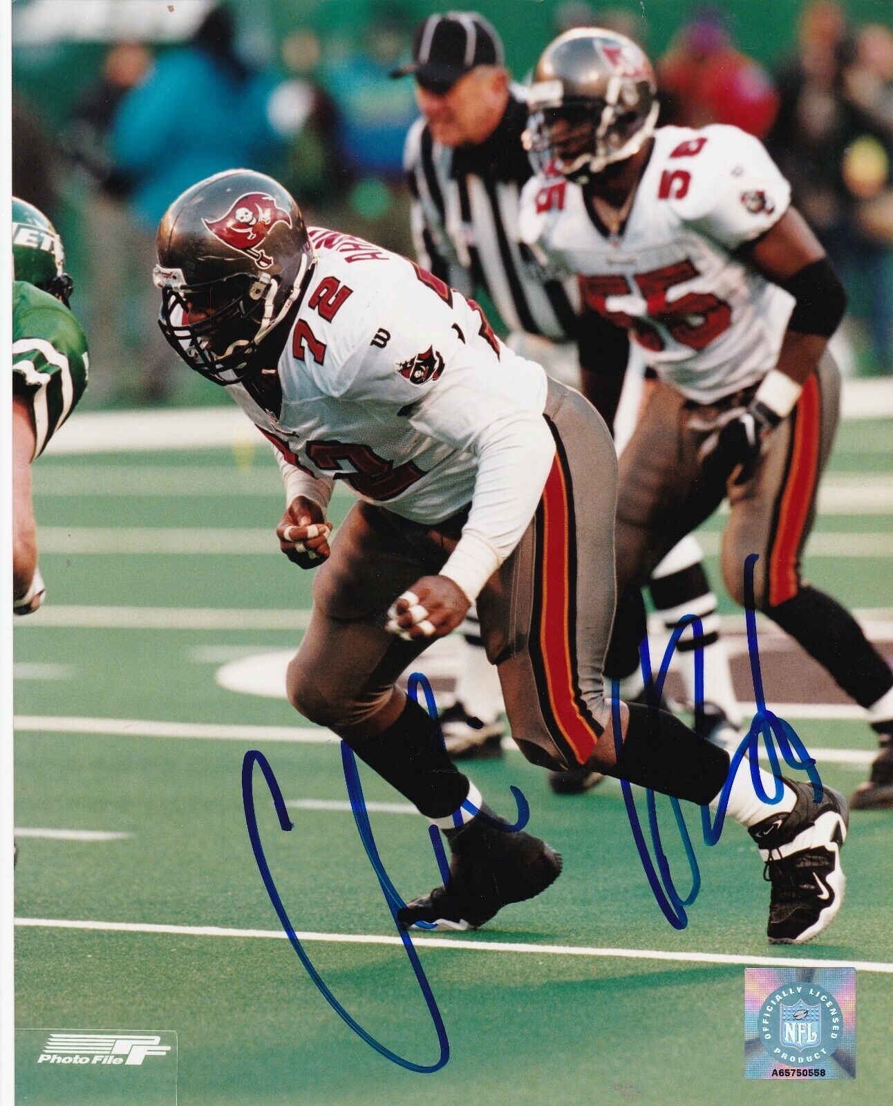 CHIDI AHANOTU TAMPA BAY BUCCANEERS ACTION SIGNED 8X10