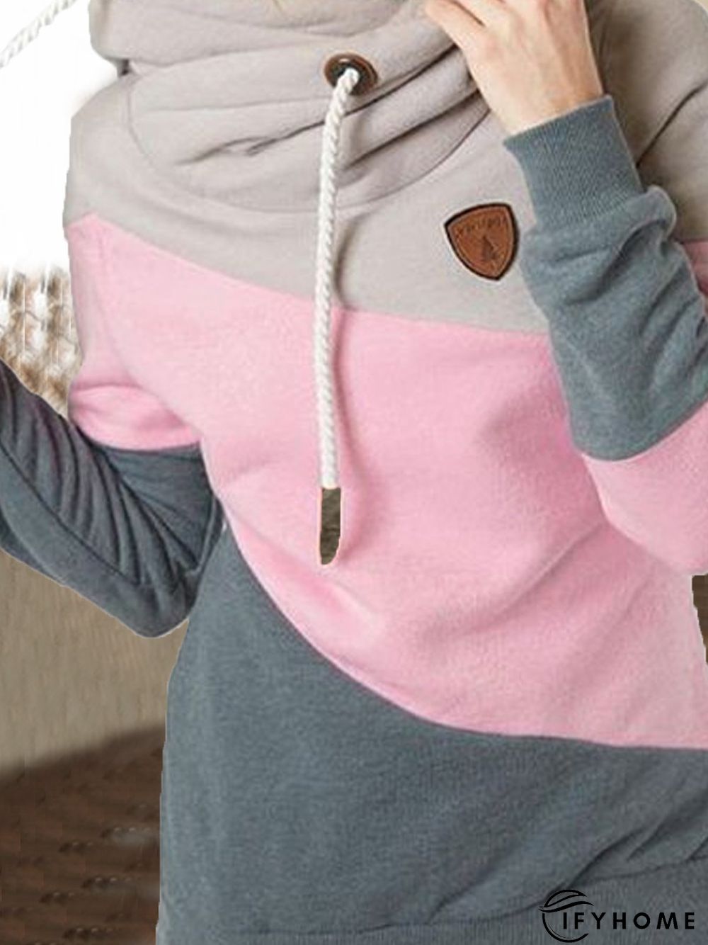 Hooded Color Block Regular Fit Hoodies & Sweatshirt | IFYHOME