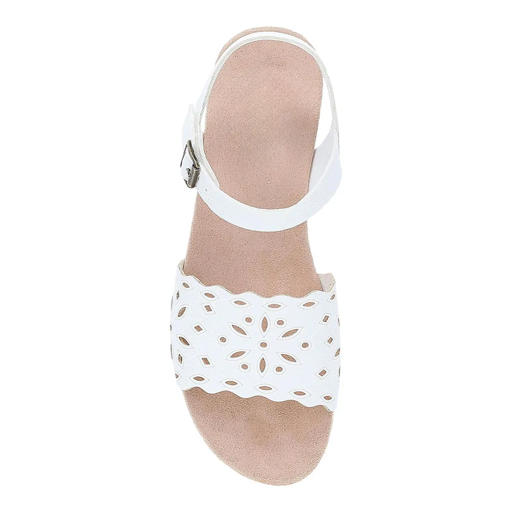 White Round Toe Flat Buckle Strap Comfort Women Sandals with Cut Out