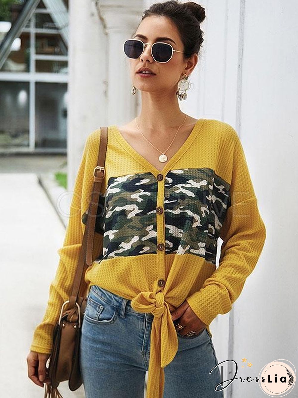 Camouflage Stitching V-neck Knit Sweater