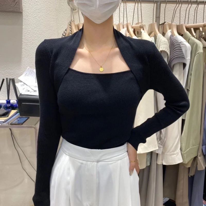 Mongw Mongw Bottom Sweater Year New Temperament Fake Two Long-Sleeved Knitted Shirt Women Put On The Top