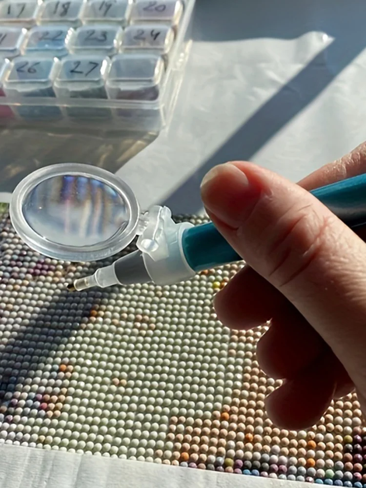 Clip on Diamond Art Pen Drill Magnifier Hand Free Diamond Painting Pen Magnifier