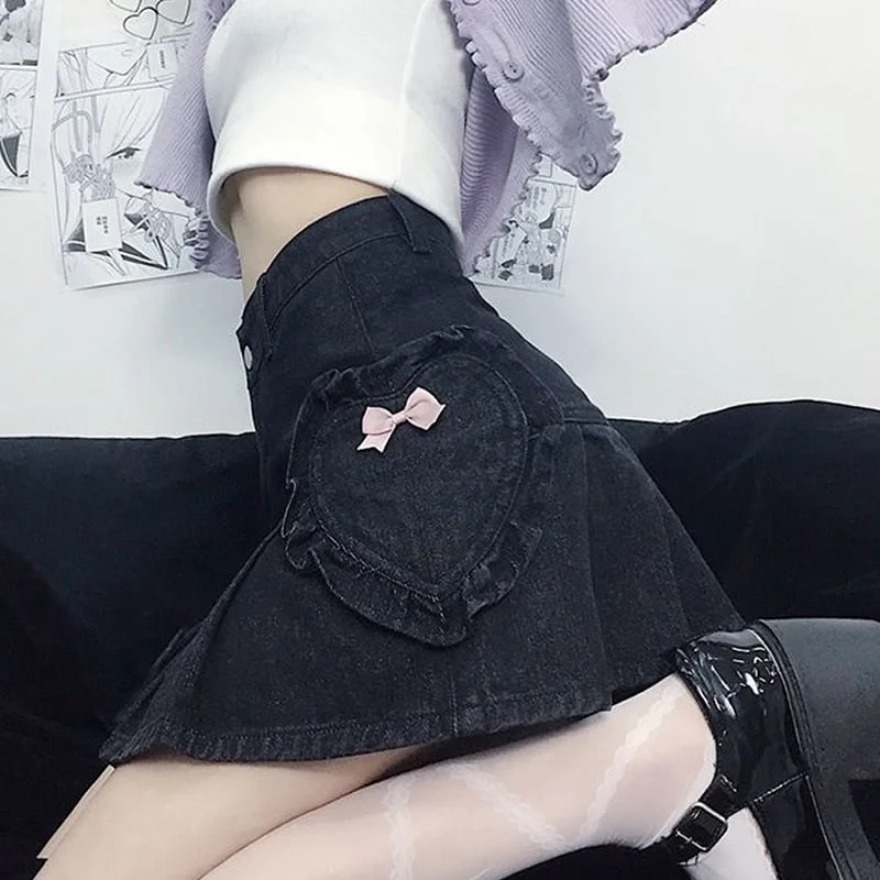 Harajuku Kawaii Y2K Heart Black Denim Skirt BE1325