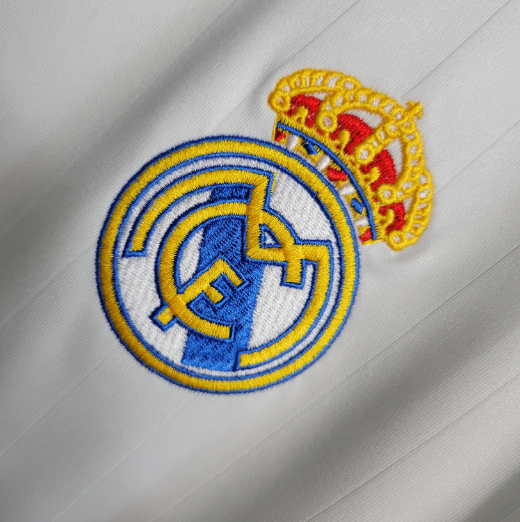 Retro 2006-07 Real Madrid Home Football Shirt