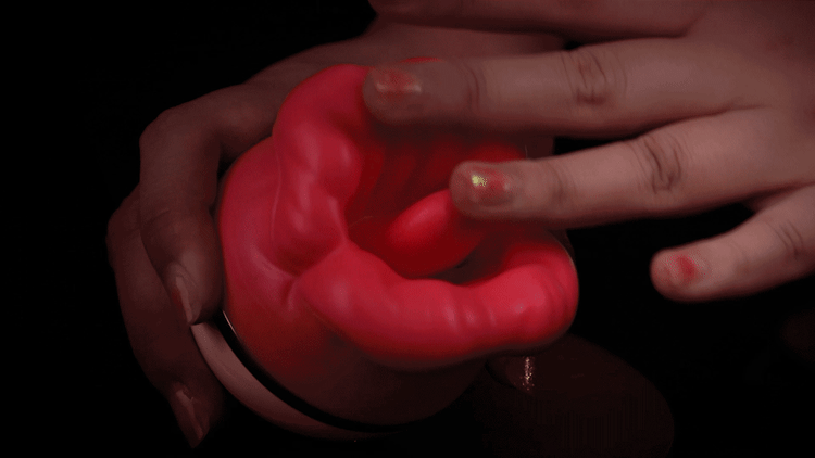 phat mouth sex toy Sensuelle Curve Rechargeable G-Spot Vibrator Purple main image 1