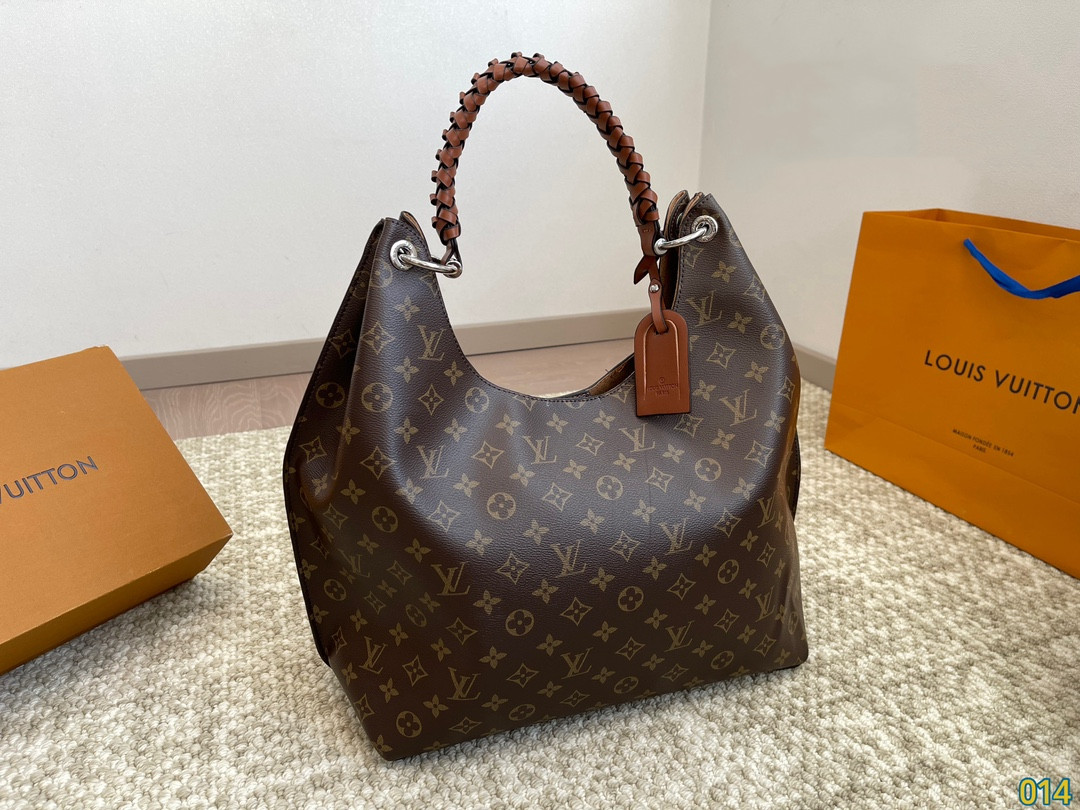 Dce2d8c48b1eea16cacf20f76cb57002