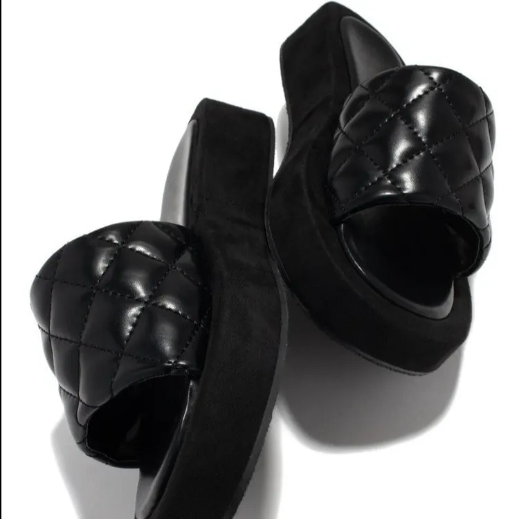 Breakj Breakj One-Word Slippers 2025 New Summer And Autumn Thick Bottom Slippers Women's Beach Fish Mouth Cold Tug Women Slippers
