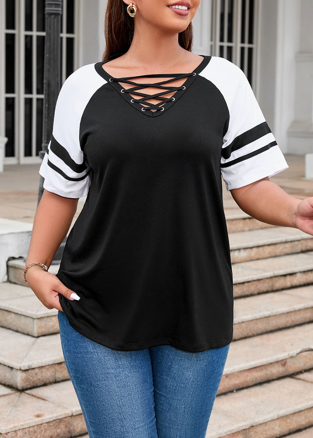 Plus Size Black Lace Up Grommet T Shirt