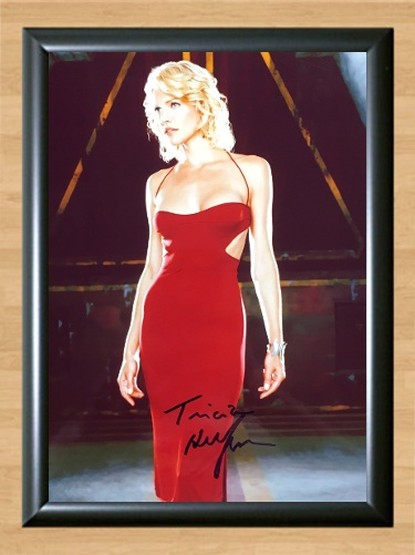 Tricia Helfer Battlestar Galactica BSG Signed Autographed Photo Poster painting Poster 3 A4 8.3x11.7