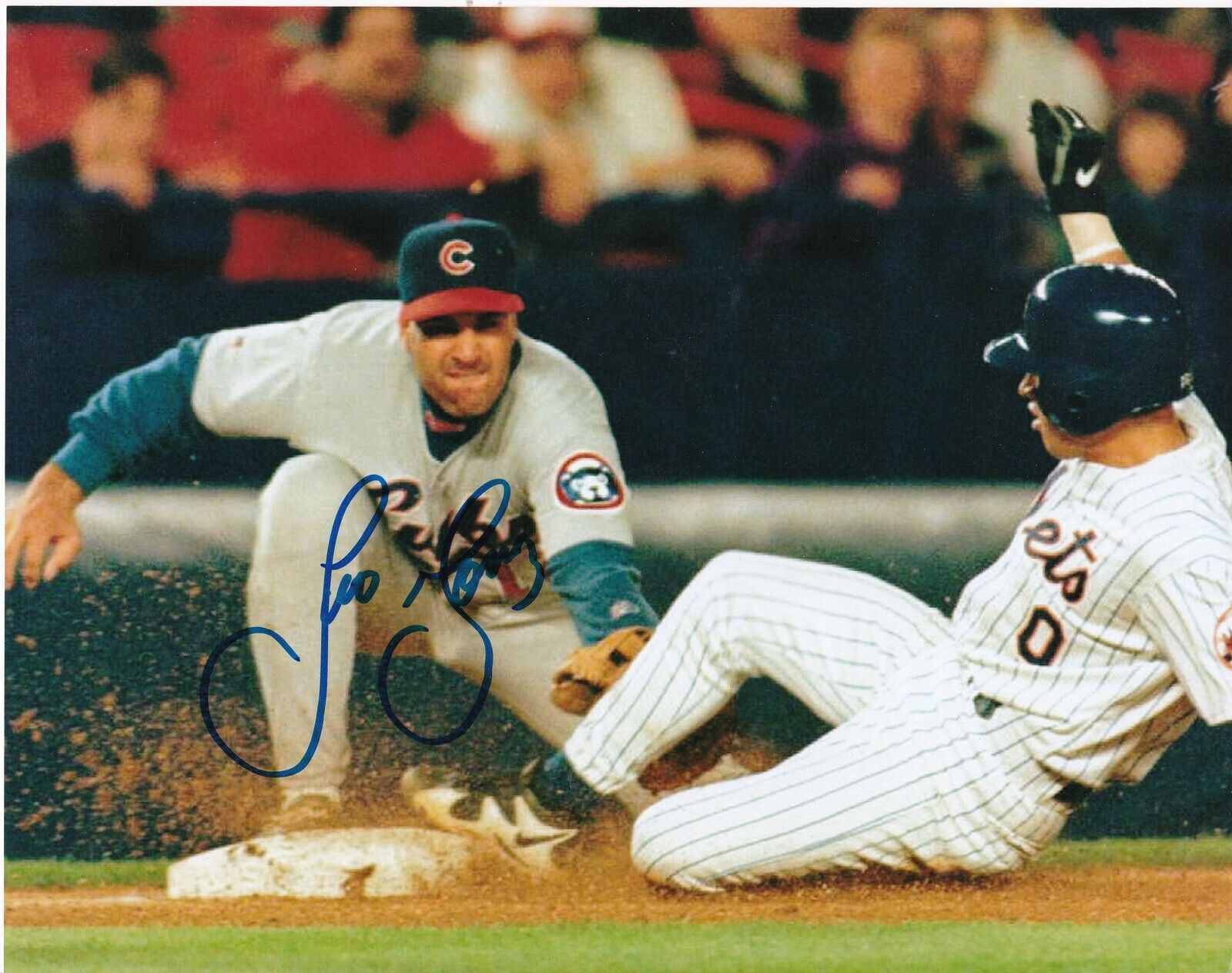 LEO GOMEZ CHICAGO CUBS ACTION SIGNED 8x10