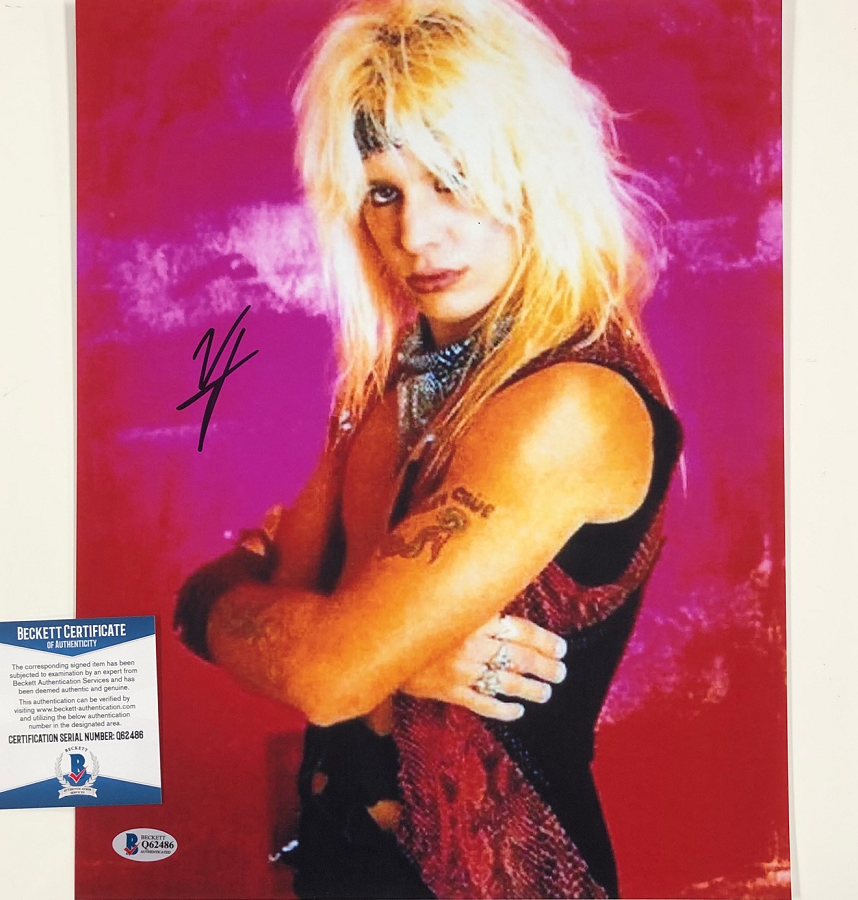 Motley Crue singer Vince Neil autograph signed 11x14 Photo Poster painting 1A ~ Beckett BAS COA