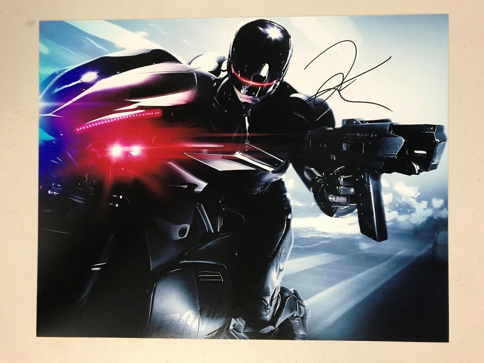 Joel Kinnaman Robocop autographed Photo Poster painting signed 11x14 #1 Alex Murphy