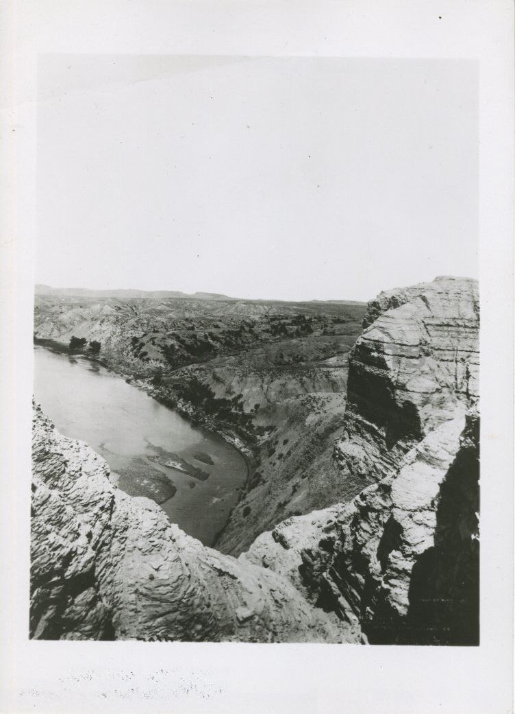 South Dakota History - Vintage 5x7 Publication Photo Poster painting - Badlands National Park