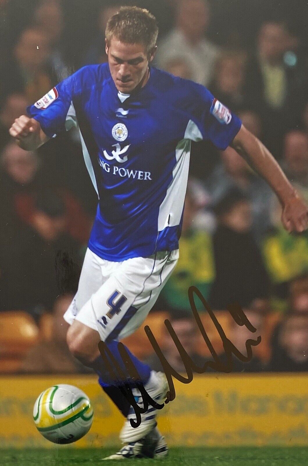 Michael Morrison Genuine Hand Signed 6X4 Photo Poster painting - Leicester City 2