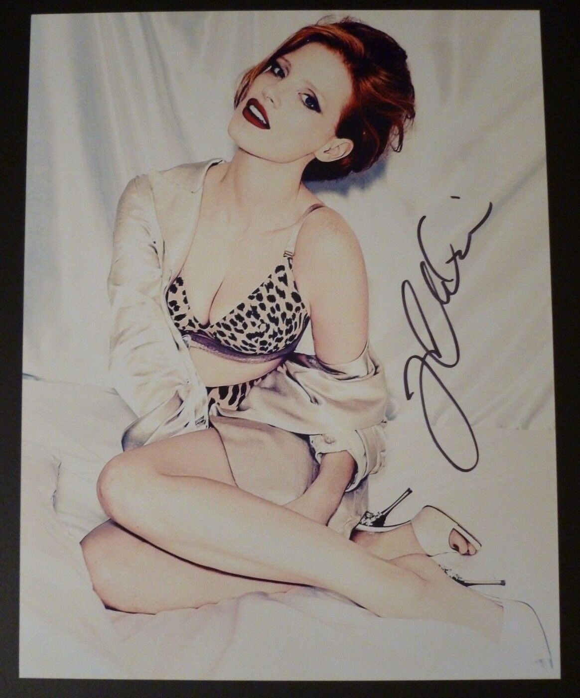 JESSICA CHASTAIN Authentic Hand-Signed Sexy