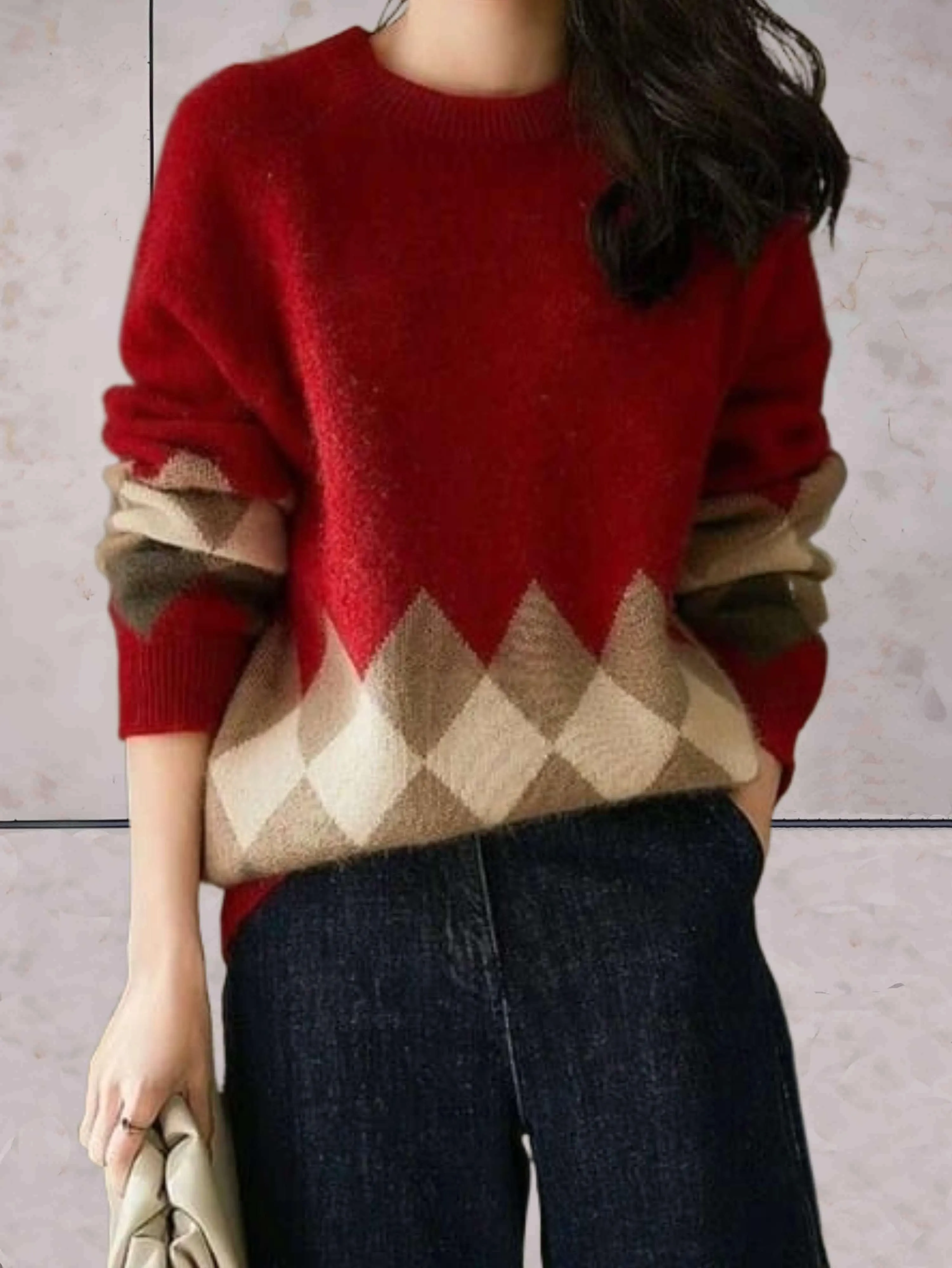 Fashionable and Minimalist winter garment