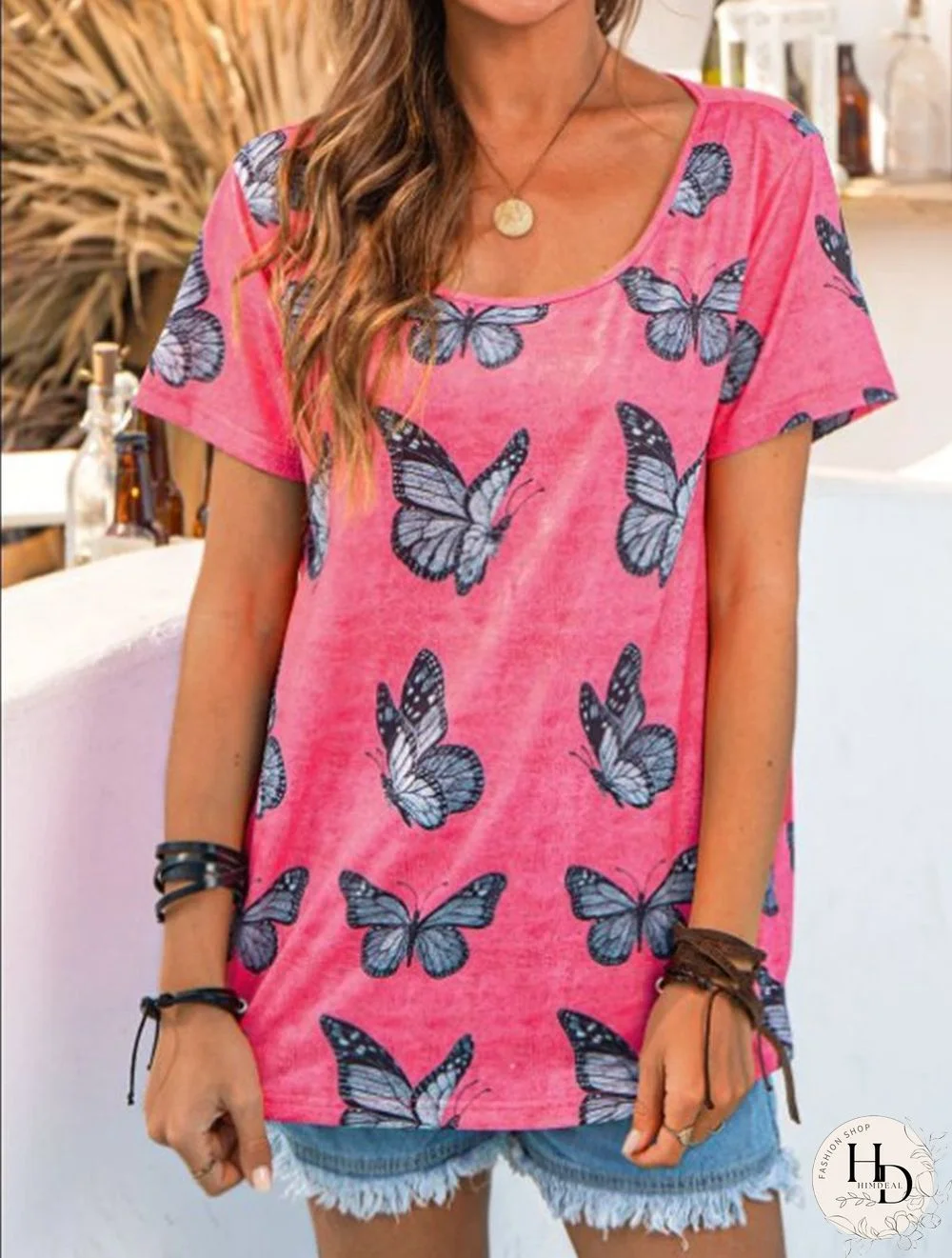 Vintage Butterfly Pattern Women Pink T-Shirt