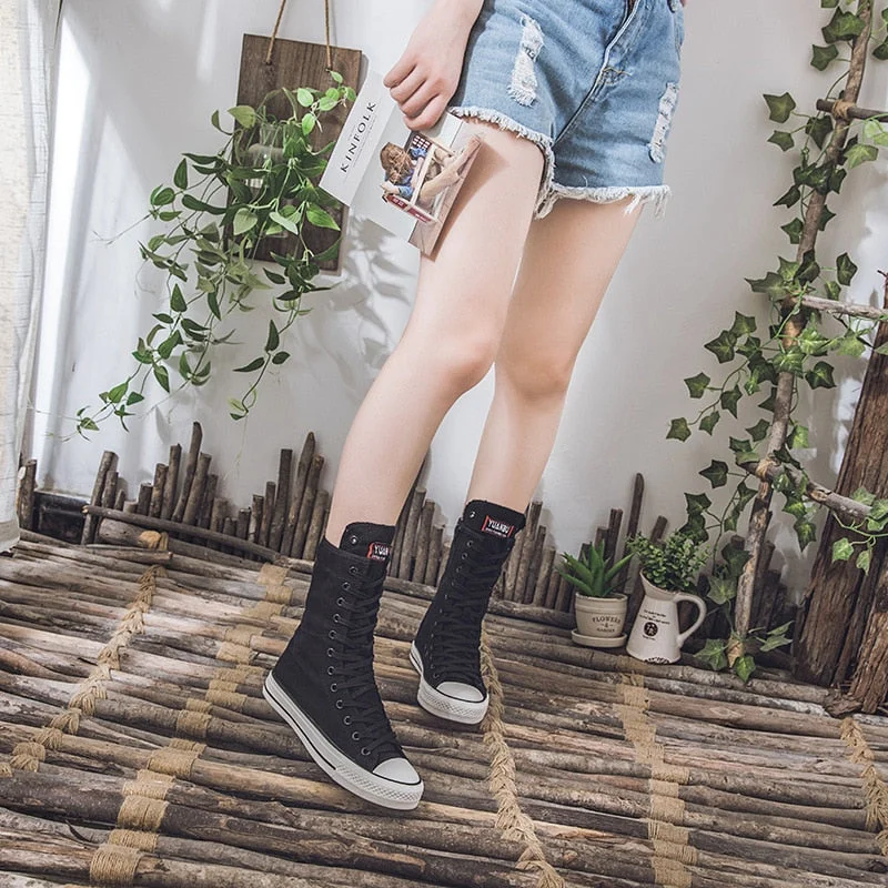 Women Canvas Vulcanized Shoes Black White Sneakers Classic Punk Preppy Style Flat Shoes Autumn Winter 2021