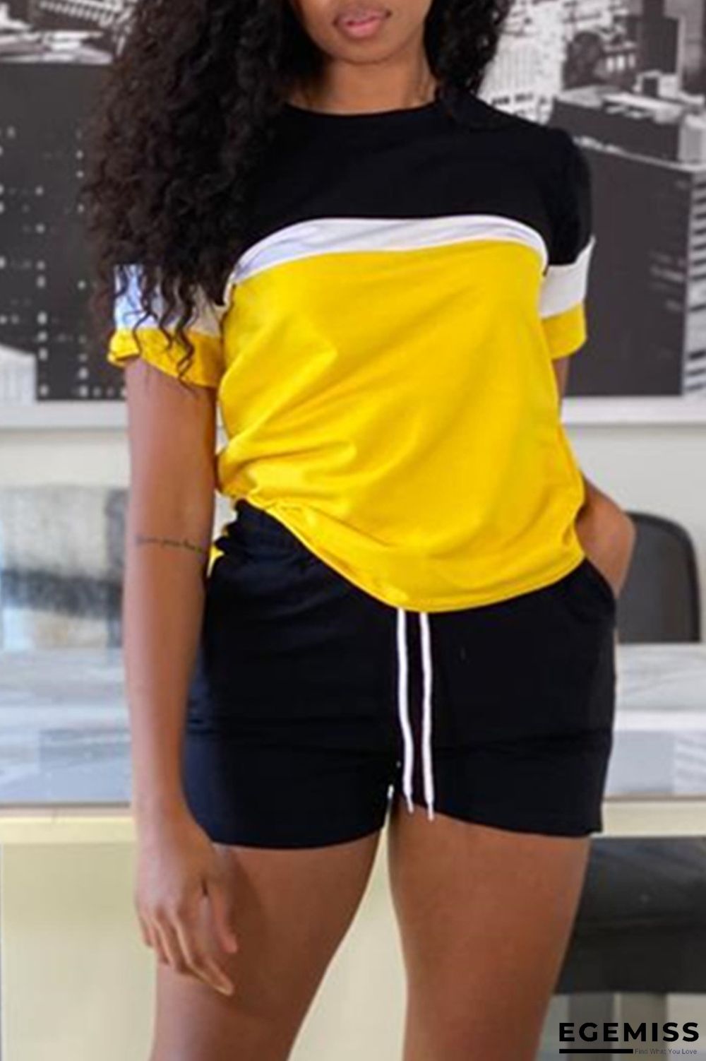 Yellow Fashion Casual Patchwork Basic O Neck Short Sleeve Two Pieces | EGEMISS