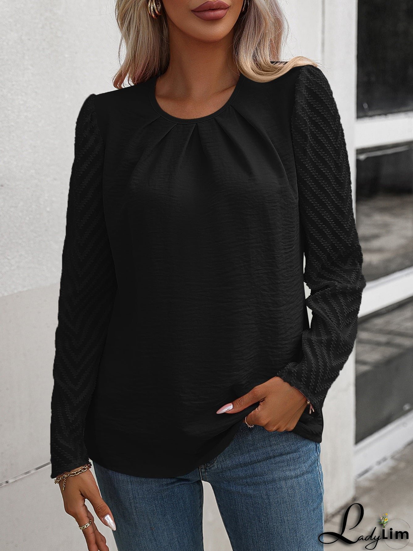 Versatile and Comfortable Blouse