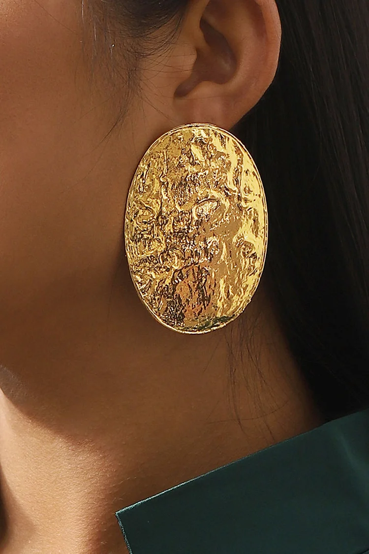 Metallic Sheen Textured Oval Shaped Alloy Stud Earrings