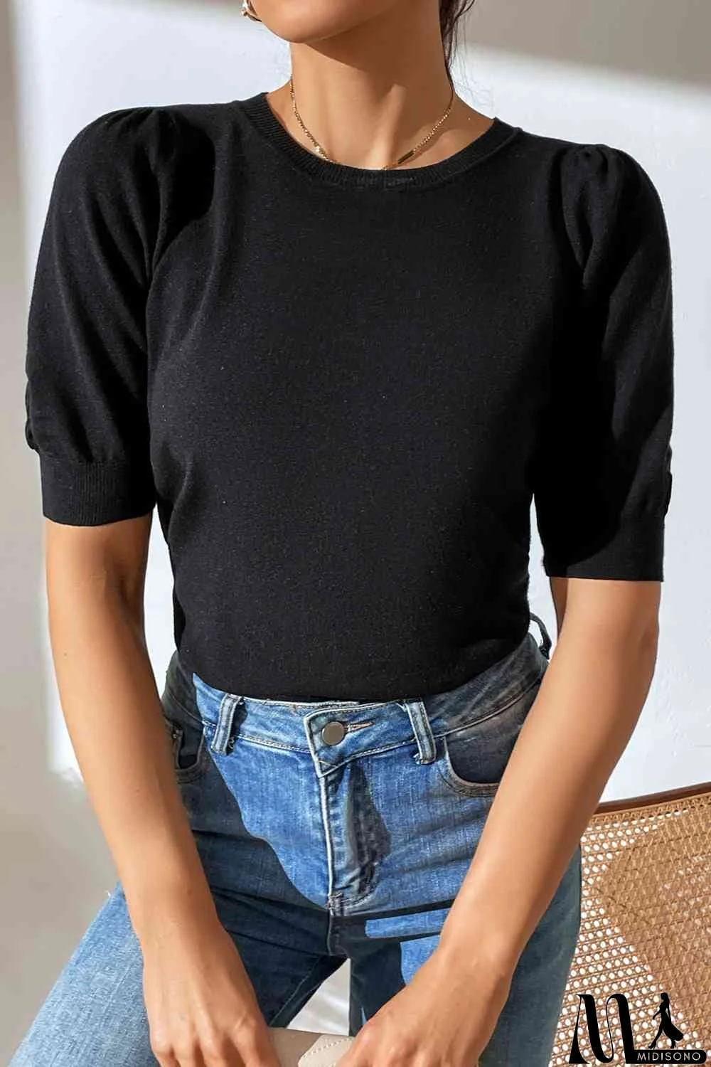 MidiSono - Round Neck Puff Sleeve Knit Top